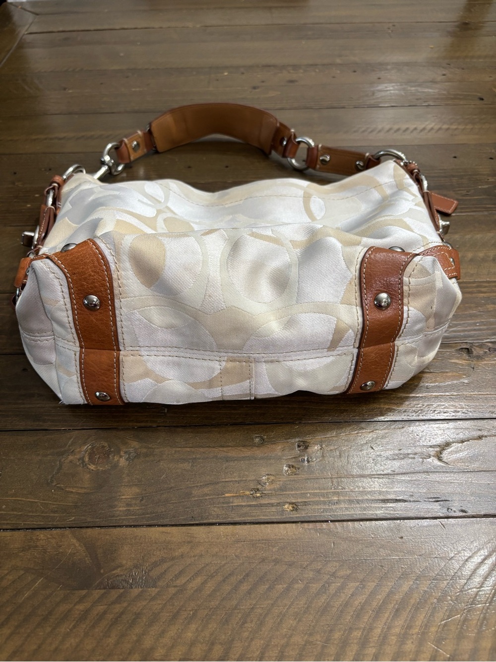Coach Carly Hobo Bag - Picture 6 of 12